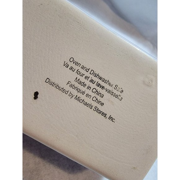 Micheals Store Mini Cake Pan with Gingerbread - Picture 2 of 3